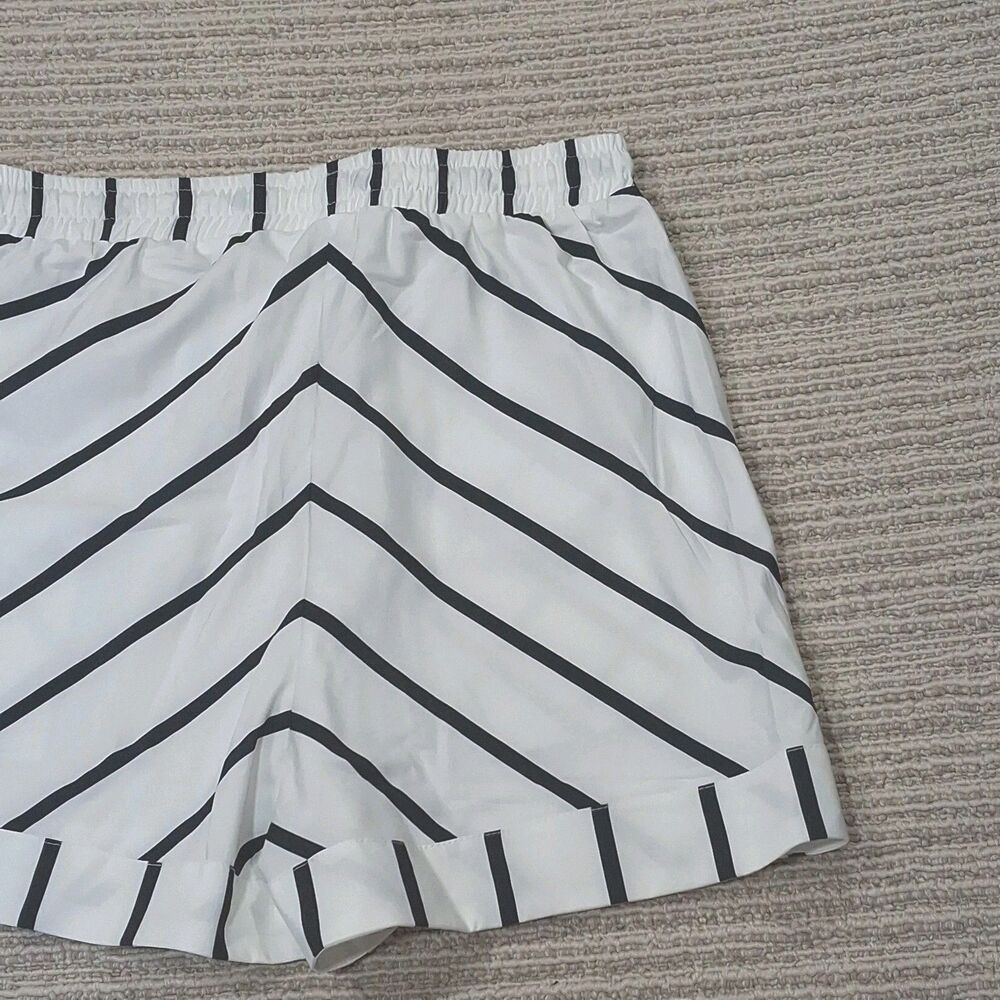 WOMENS SHORTS SIZE L LARGE WHITE BLACK DIAGONAL STRIPED DRAWSTRING CUFFED CASUAL - Picture 10 of 10